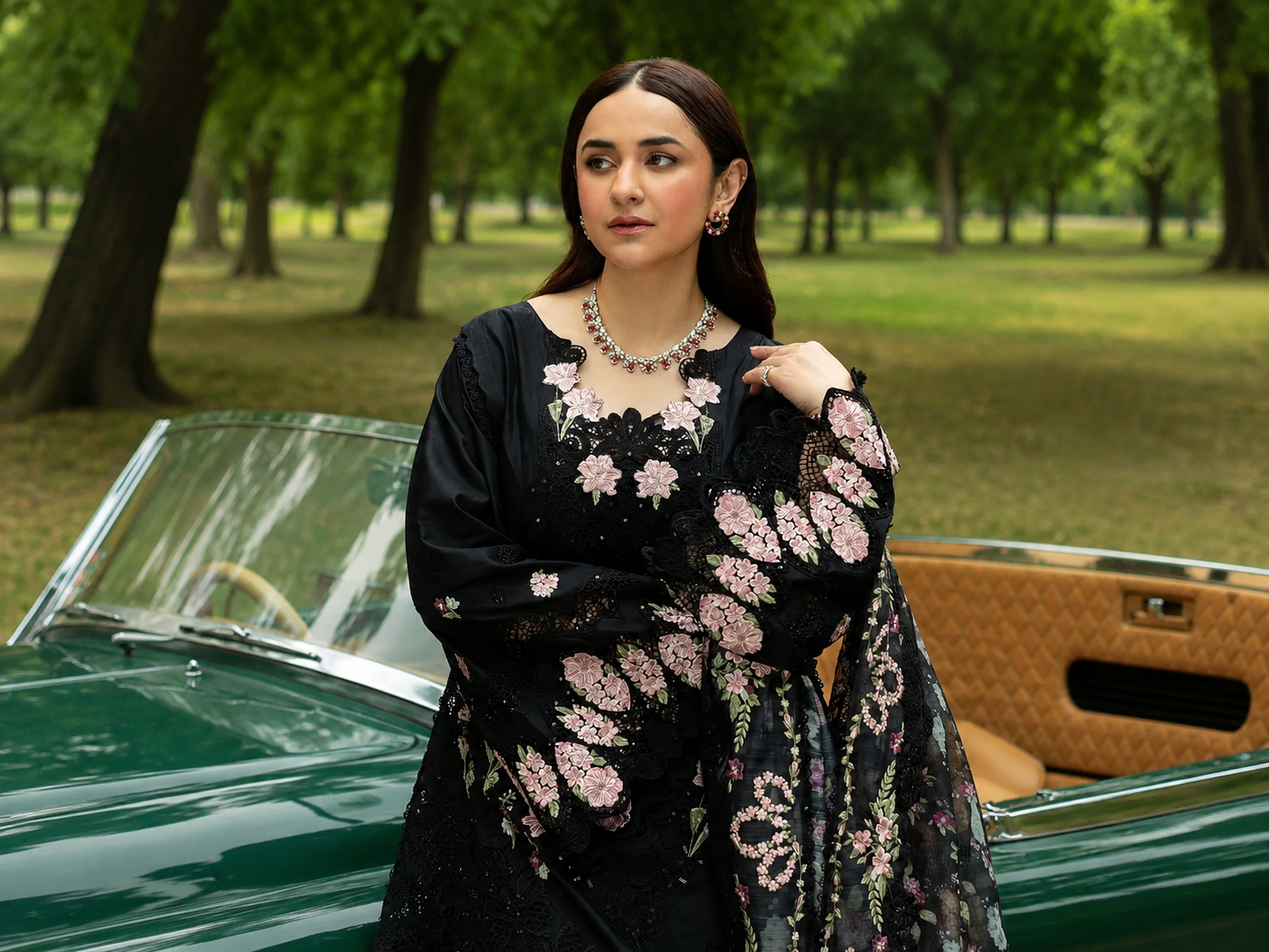 Elaf Premium Embroidered Luxury Lawn Unstitched 3Pc Suit ELQ-5B BLACK MASCARA