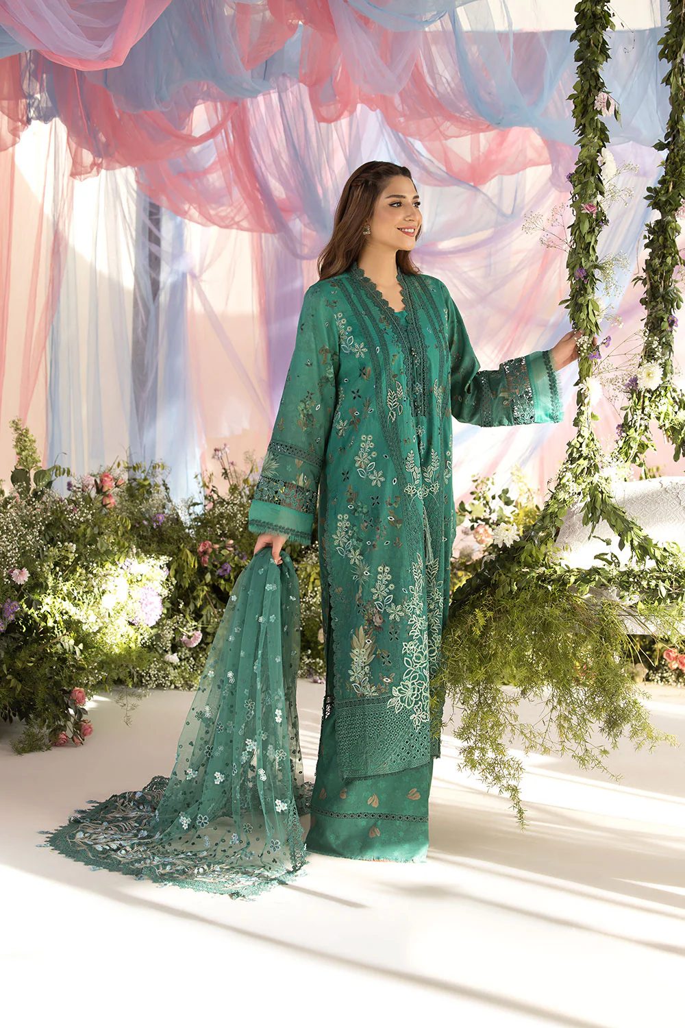 Sobia Nazir - Luxury Lawn Collection - Design 15B - Unstitched