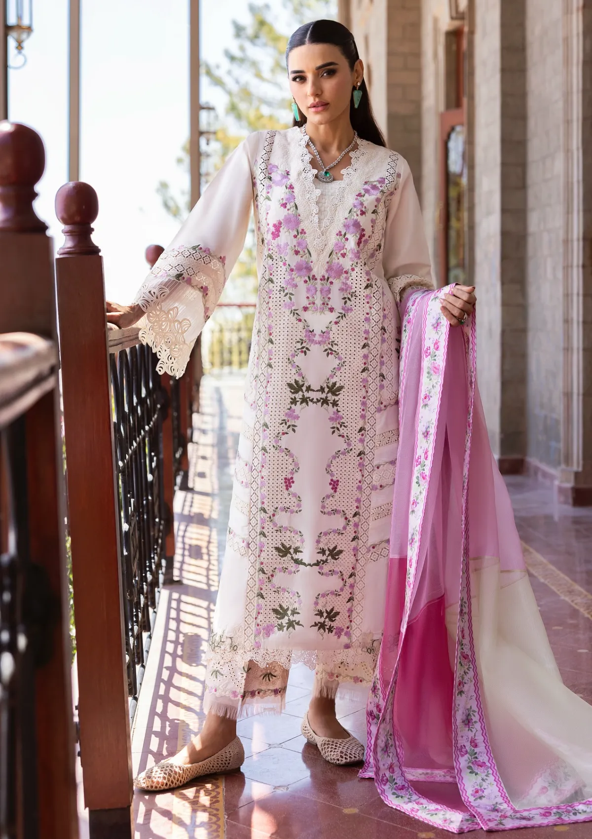 Saira Shakira Bloom Lawn'25 D-1A ZERENE